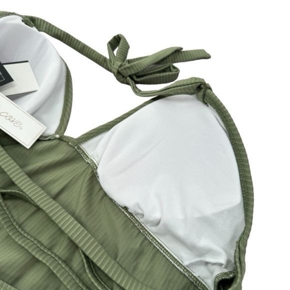 SALT + COVE Juniors' Ribbed Shirred Halter Tankini Top, swimsuit - Picture 5 of 8